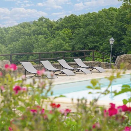 Villa Elisa - Private Pool & Airco Near Reschio Castle Lugnano ภายนอก รูปภาพ