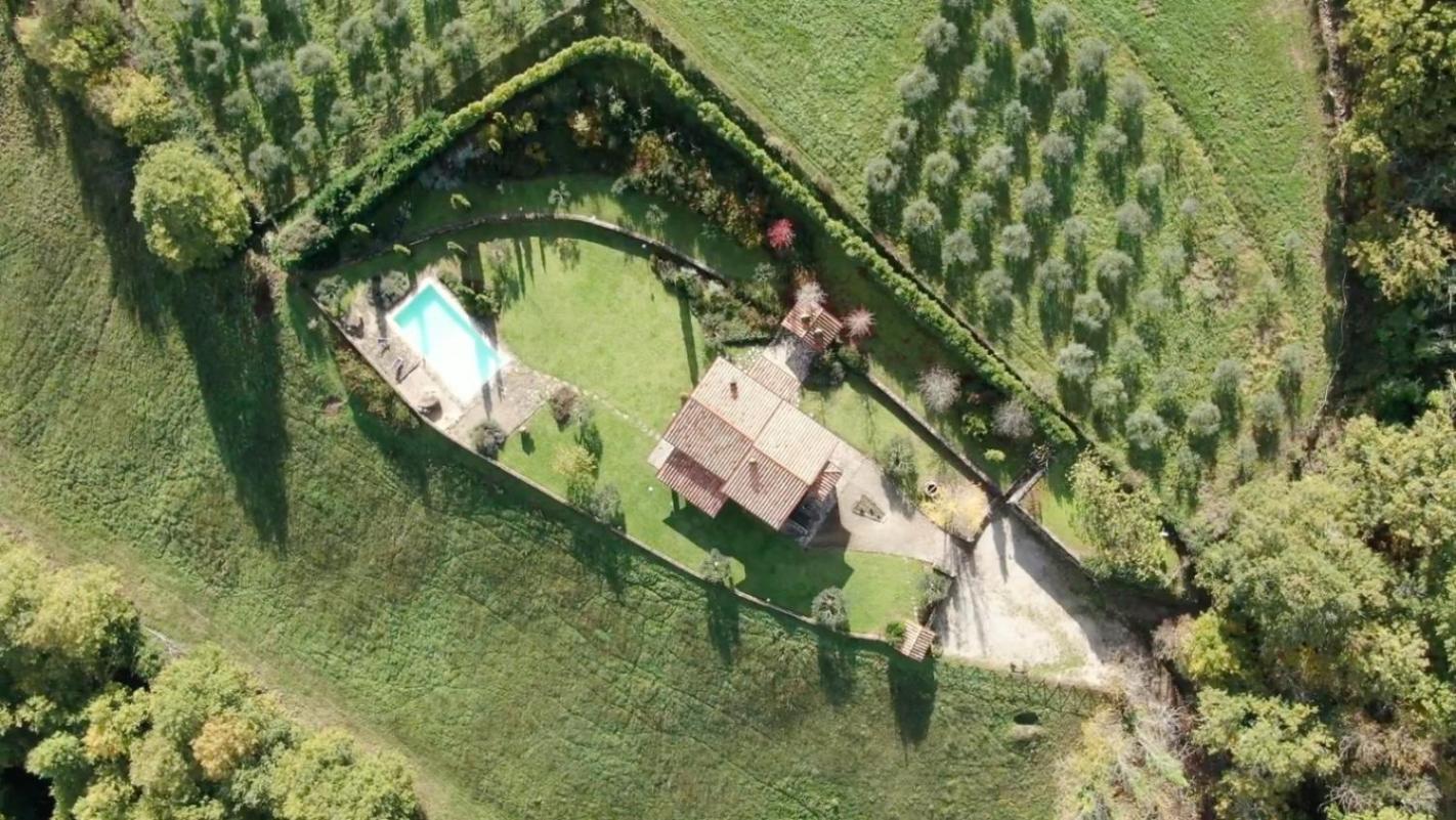 Villa Elisa - Private Pool & Airco Near Reschio Castle Lugnano ภายนอก รูปภาพ