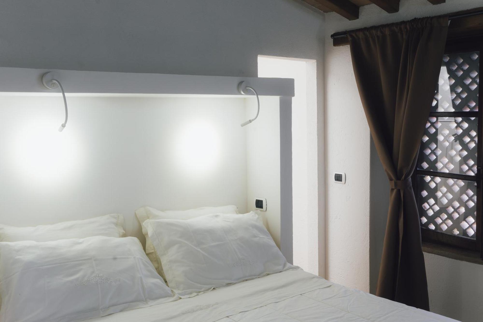Villa Elisa - Private Pool & Airco Near Reschio Castle Lugnano ภายนอก รูปภาพ